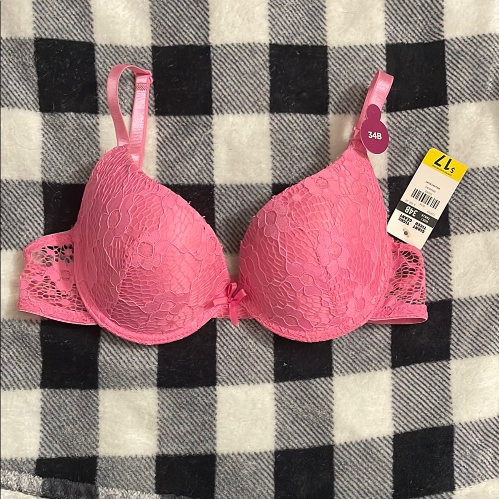 Secret Treasures Pink Lace Bra with Underwire Support